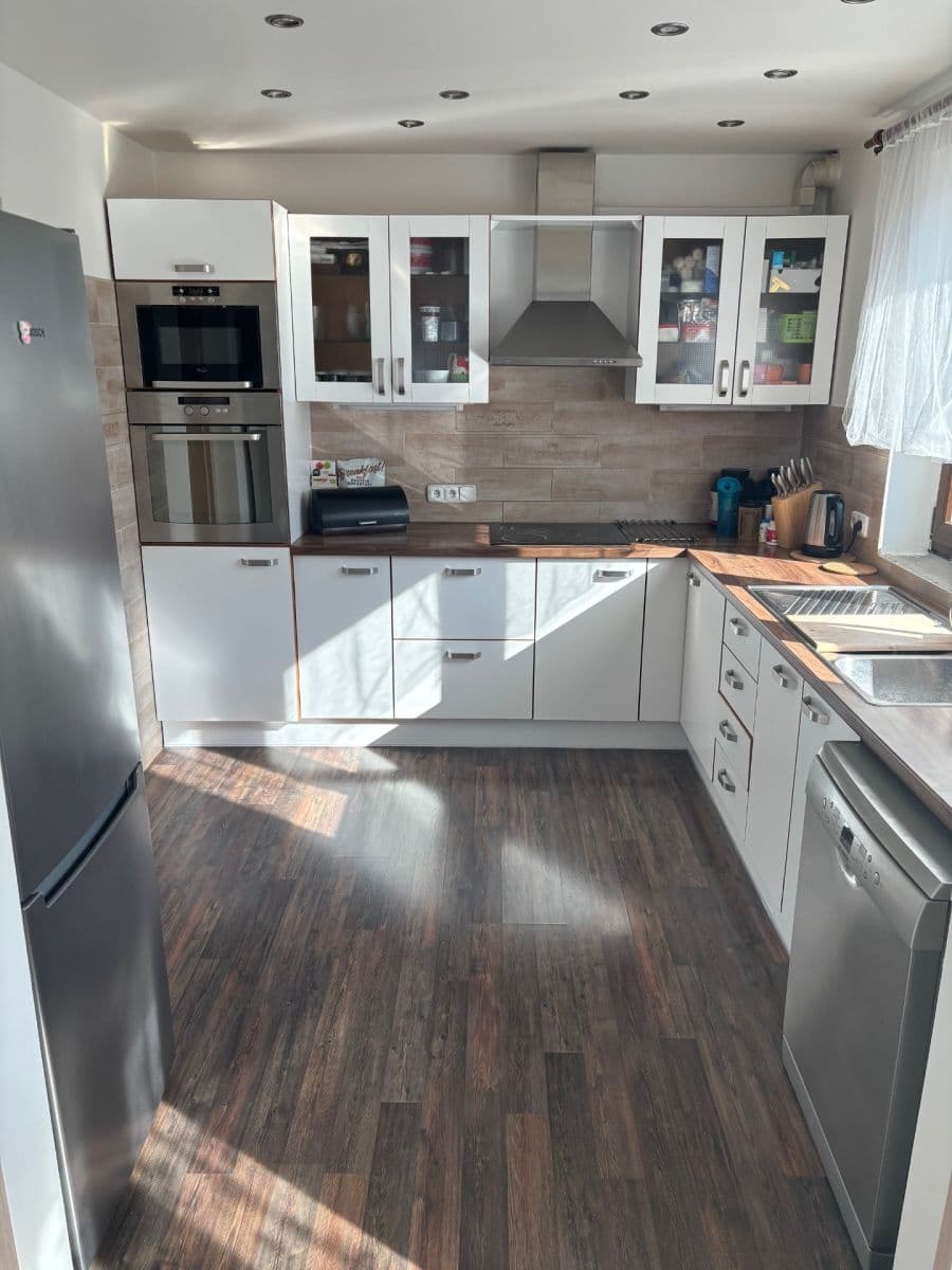Predaj domu 176 m², pozemek 506 m², V Zátiší, Zdiby, Středočeský kraj Predaj domu 176 m², pozemek 506 m², V Zátiší, Zdiby, Středočeský kraj