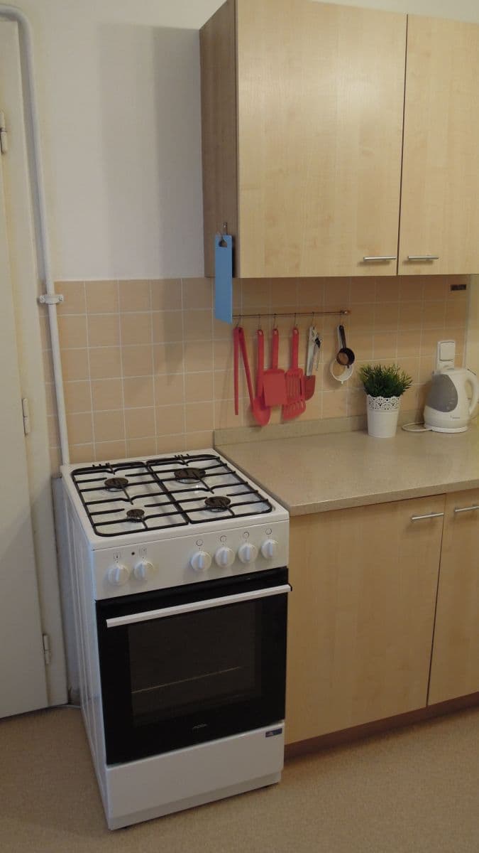Prenájom bytu 1-izbový 32 m², Pohankova, Brno, Jihomoravský kraj Prenájom bytu 1-izbový 32 m², Pohankova, Brno, Jihomoravský kraj