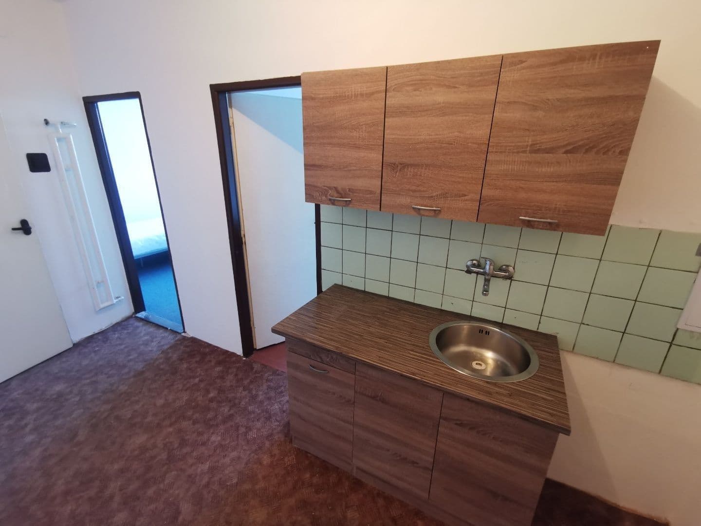 Prenájom bytu Garsoniéra 18 m², Vranovská, Petržalka, Bratislavský kraj Prenájom bytu Garsoniéra 18 m², Vranovská, Petržalka, Bratislavský kraj