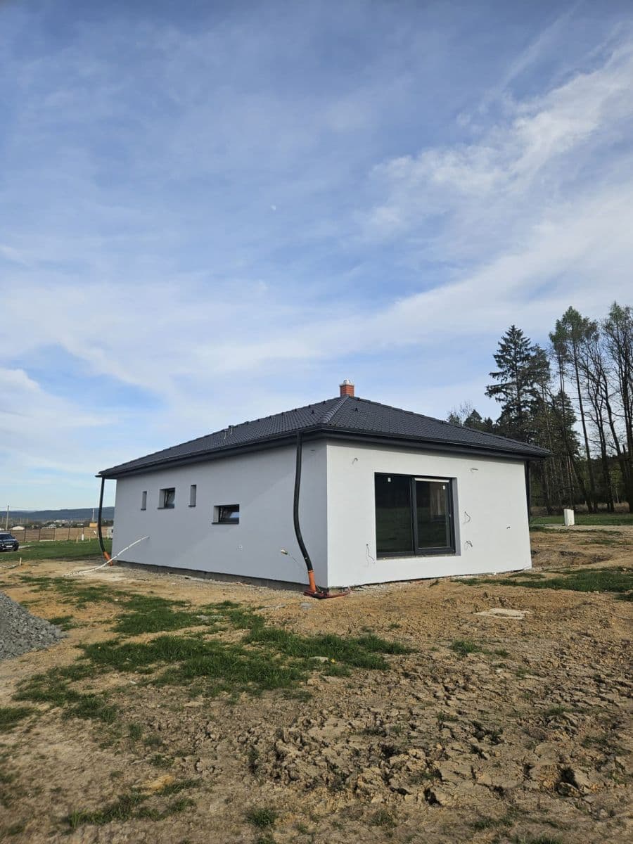 Predaj domu 132 m², pozemek 937 m², Kamenný Újezd, Plzeňský kraj Predaj domu 132 m², pozemek 937 m², Kamenný Újezd, Plzeňský kraj