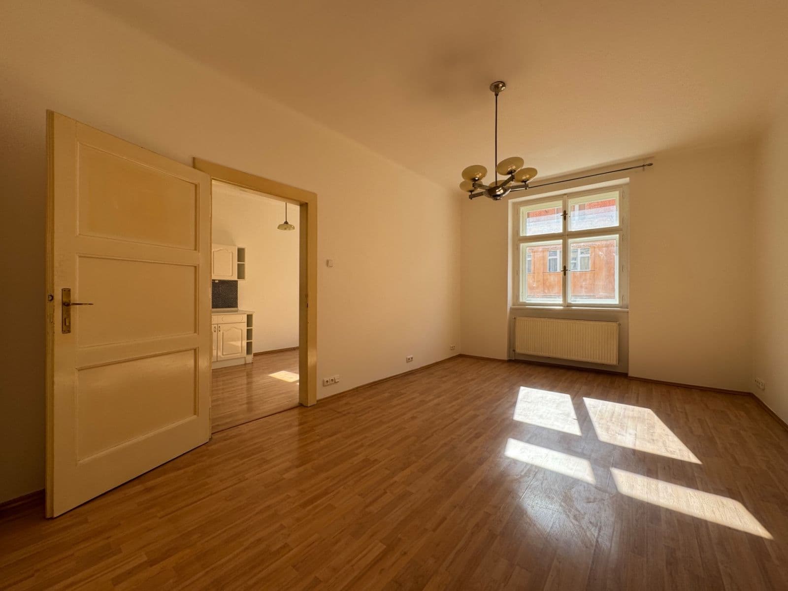 Prenájom bytu 1-izbový 46 m², Písecká, Praha, Praha Prenájom bytu 1-izbový 46 m², Písecká, Praha, Praha