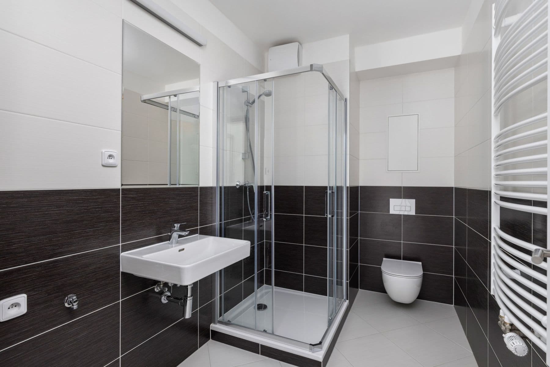 Prenájom bytu 1-izbový 33 m², Honzíkova, Praha, Praha Prenájom bytu 1-izbový 33 m², Honzíkova, Praha, Praha