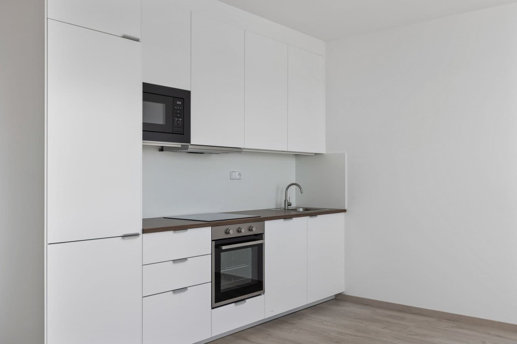 Prenájom bytu 1-izbový 33 m², Honzíkova, Praha, Praha Prenájom bytu 1-izbový 33 m², Honzíkova, Praha, Praha
