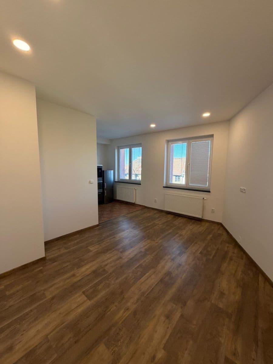 Prenájom bytu 2-izbový 59 m², Nad Šutkou, Praha, Praha Prenájom bytu 2-izbový 59 m², Nad Šutkou, Praha, Praha