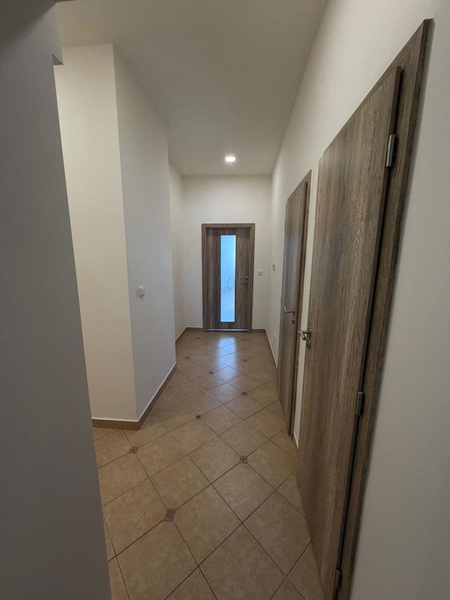 Prenájom bytu 2-izbový 59 m², Nad Šutkou, Praha, Praha Prenájom bytu 2-izbový 59 m², Nad Šutkou, Praha, Praha