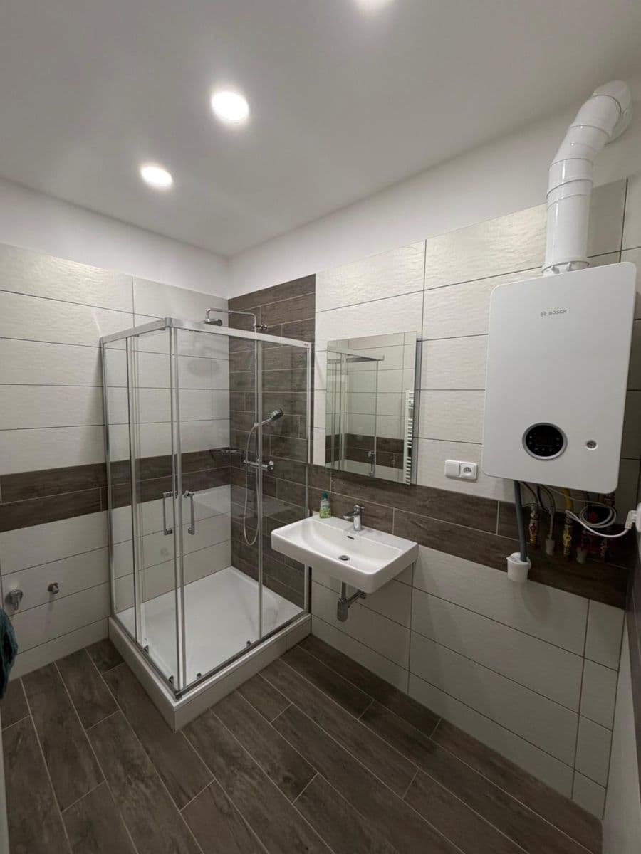 Prenájom bytu 2-izbový 59 m², Nad Šutkou, Praha, Praha Prenájom bytu 2-izbový 59 m², Nad Šutkou, Praha, Praha