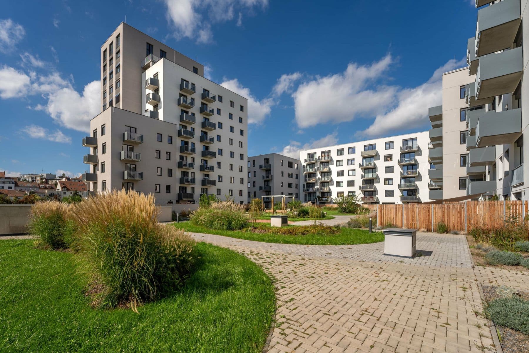 Prenájom bytu 2-izbový 119 m², Sportovní, Brno, Jihomoravský kraj Prenájom bytu 2-izbový 119 m², Sportovní, Brno, Jihomoravský kraj