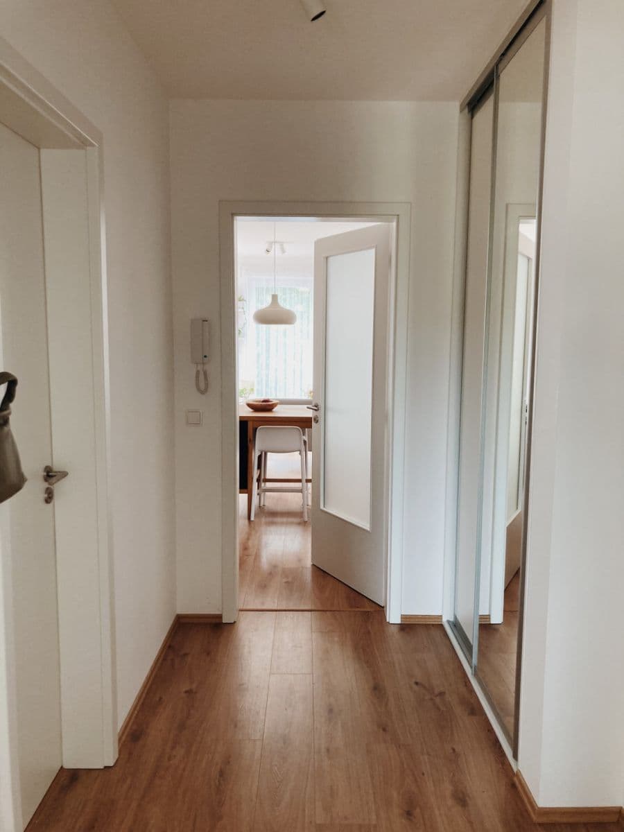Prenájom bytu 2-izbový 54 m², Benediktínská, Kladno, Středočeský kraj Prenájom bytu 2-izbový 54 m², Benediktínská, Kladno, Středočeský kraj