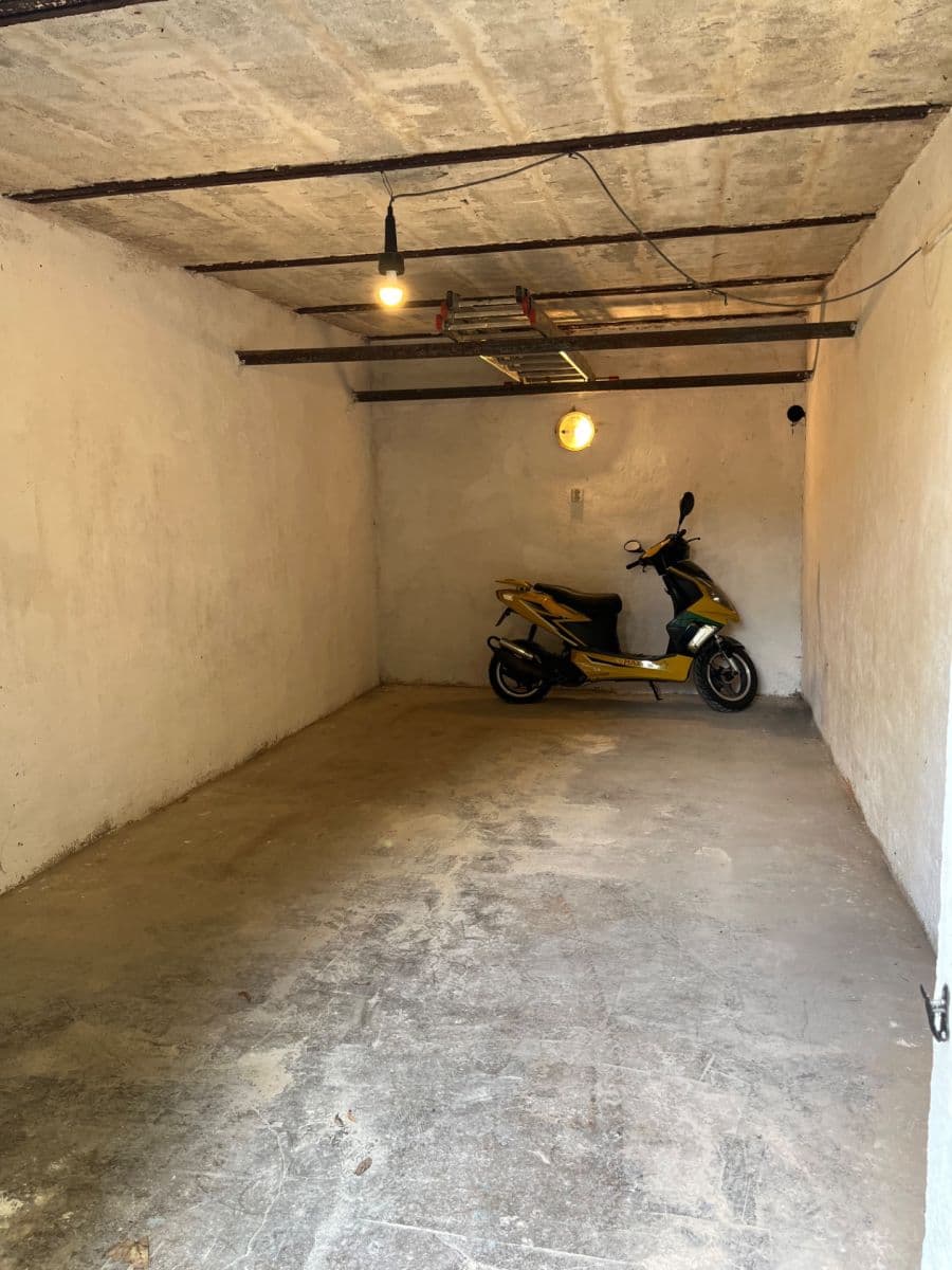 Predaj garáže 16 m², Bráfova, Brno, Jihomoravský kraj Predaj garáže 16 m², Bráfova, Brno, Jihomoravský kraj