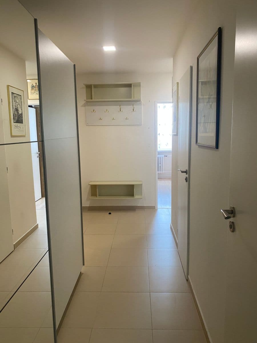 Prenájom bytu 3-izbový 71 m², Kytlická, Praha, Praha Prenájom bytu 3-izbový 71 m², Kytlická, Praha, Praha