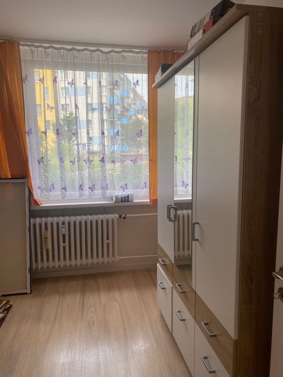 Prenájom bytu 3-izbový 71 m², Kytlická, Praha, Praha Prenájom bytu 3-izbový 71 m², Kytlická, Praha, Praha