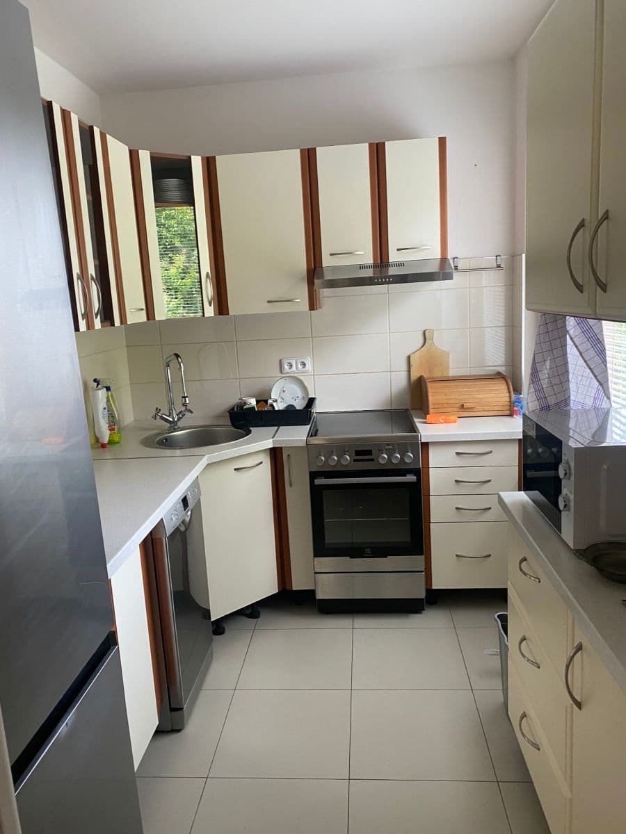 Prenájom bytu 3-izbový 71 m², Kytlická, Praha, Praha Prenájom bytu 3-izbový 71 m², Kytlická, Praha, Praha