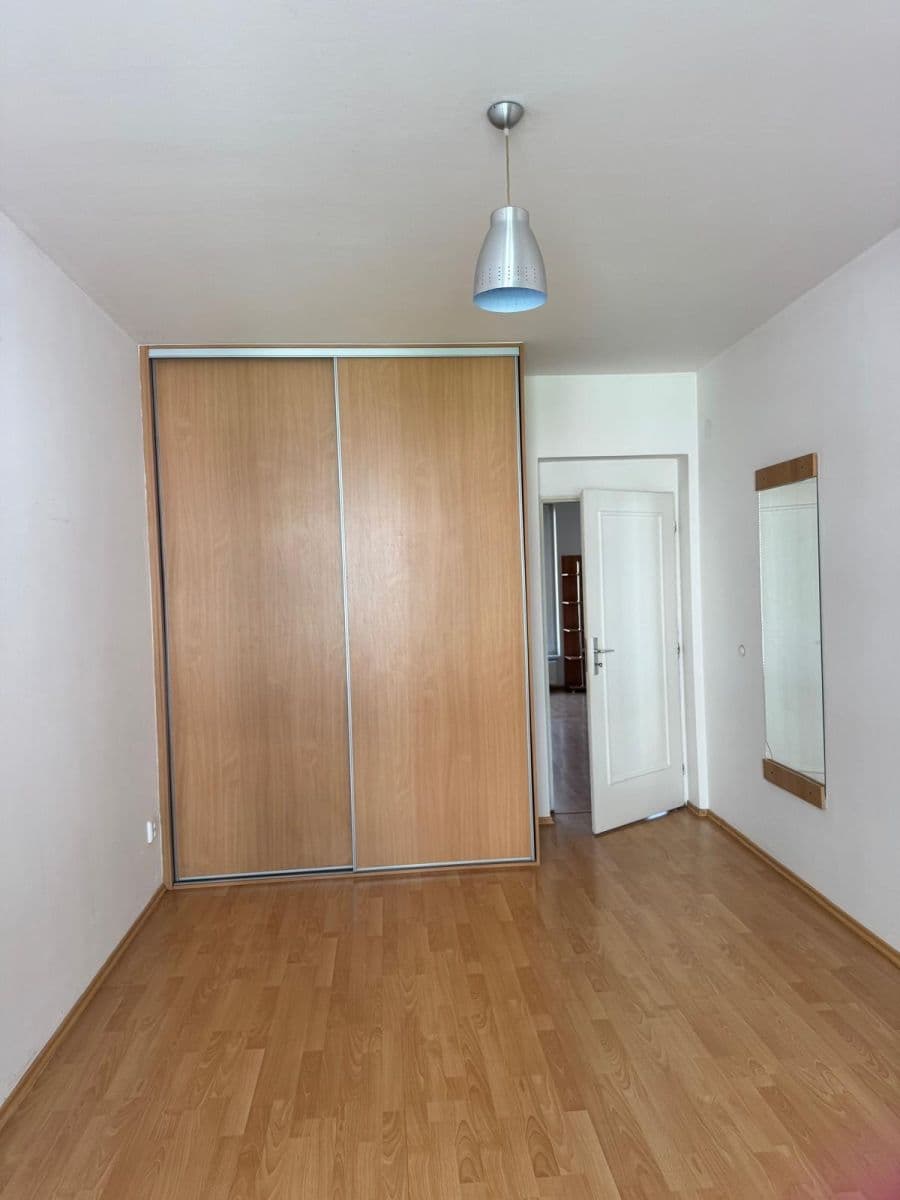 Prenájom bytu 2-izbový 57 m², Za černým mostem, Praha, Praha Prenájom bytu 2-izbový 57 m², Za černým mostem, Praha, Praha