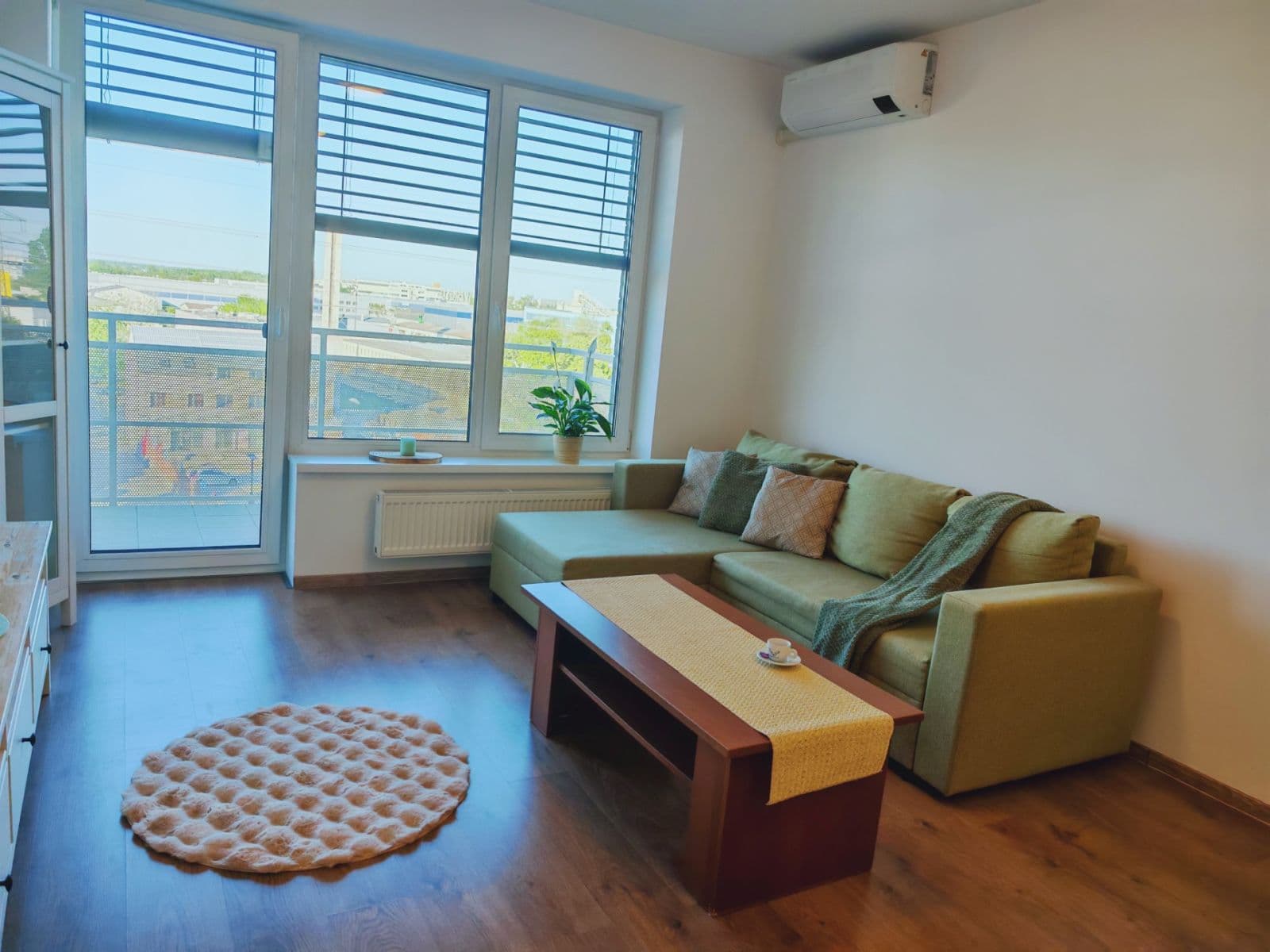 Prenájom bytu 2-izbový 55 m², Ružinov, Bratislavský kraj Prenájom bytu 2-izbový 55 m², Ružinov, Bratislavský kraj