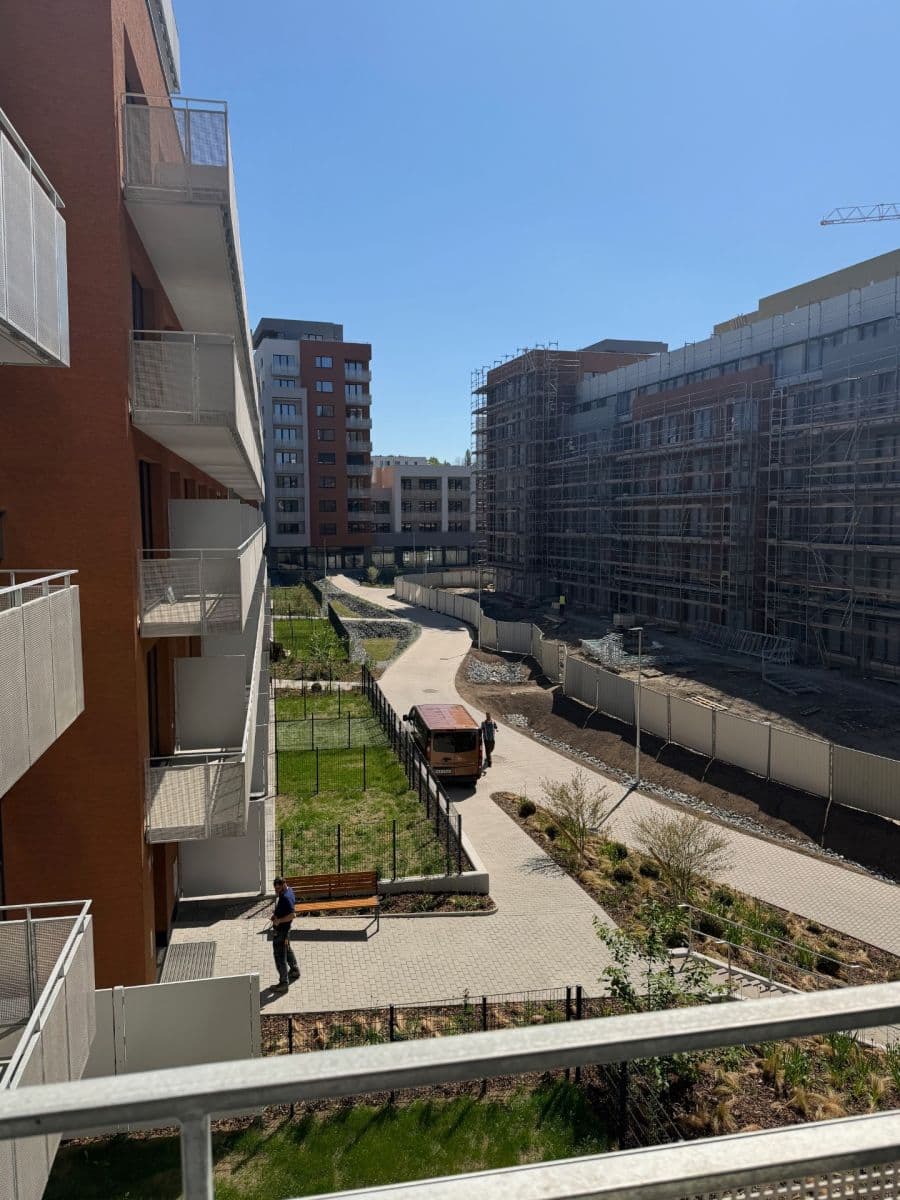 Prenájom bytu 1-izbový 41 m², Gerstelova, Praha, Praha Prenájom bytu 1-izbový 41 m², Gerstelova, Praha, Praha