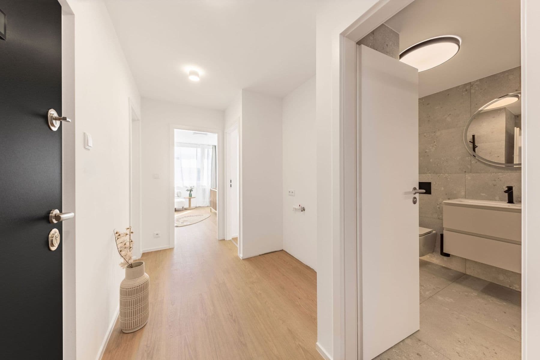 Predaj bytu 3-izbový 70 m², Jažlovická, Praha, Praha Predaj bytu 3-izbový 70 m², Jažlovická, Praha, Praha
