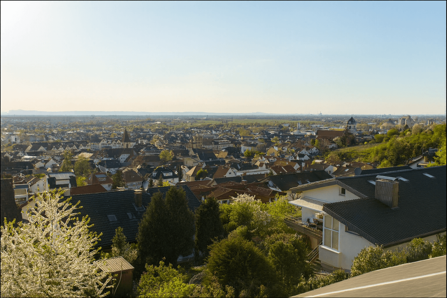 Prenájom domu 195 m², pozemek 500 m², Sanserweg 9, Leimen, Bádensko-Wurttembersko Prenájom domu 195 m², pozemek 500 m², Sanserweg 9, Leimen, Bádensko-Wurttembersko