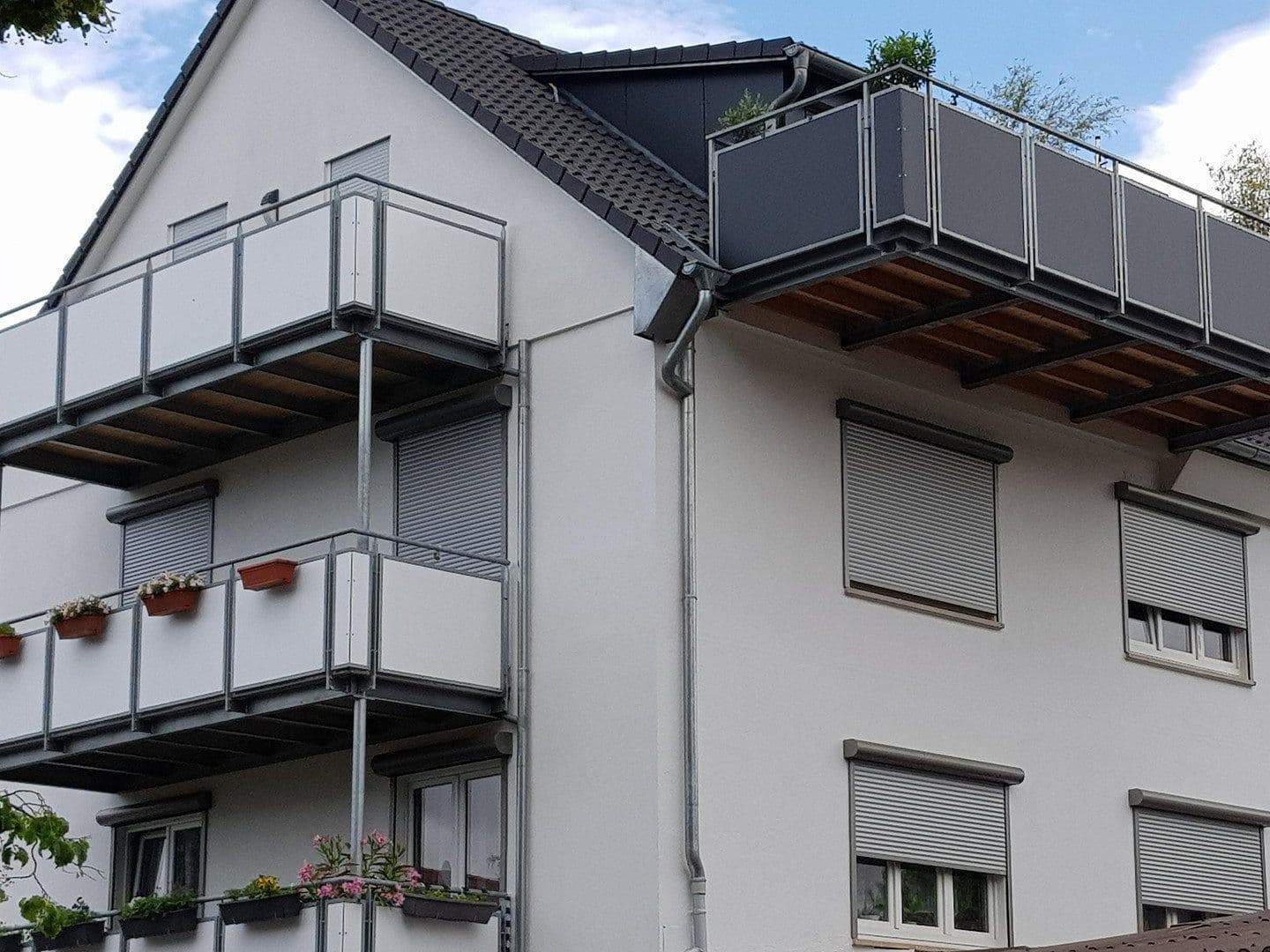 Prenájom bytu 2-izbový 85 m², Reutlingen, Bádensko-Wurttembersko Prenájom bytu 2-izbový 85 m², Reutlingen, Bádensko-Wurttembersko