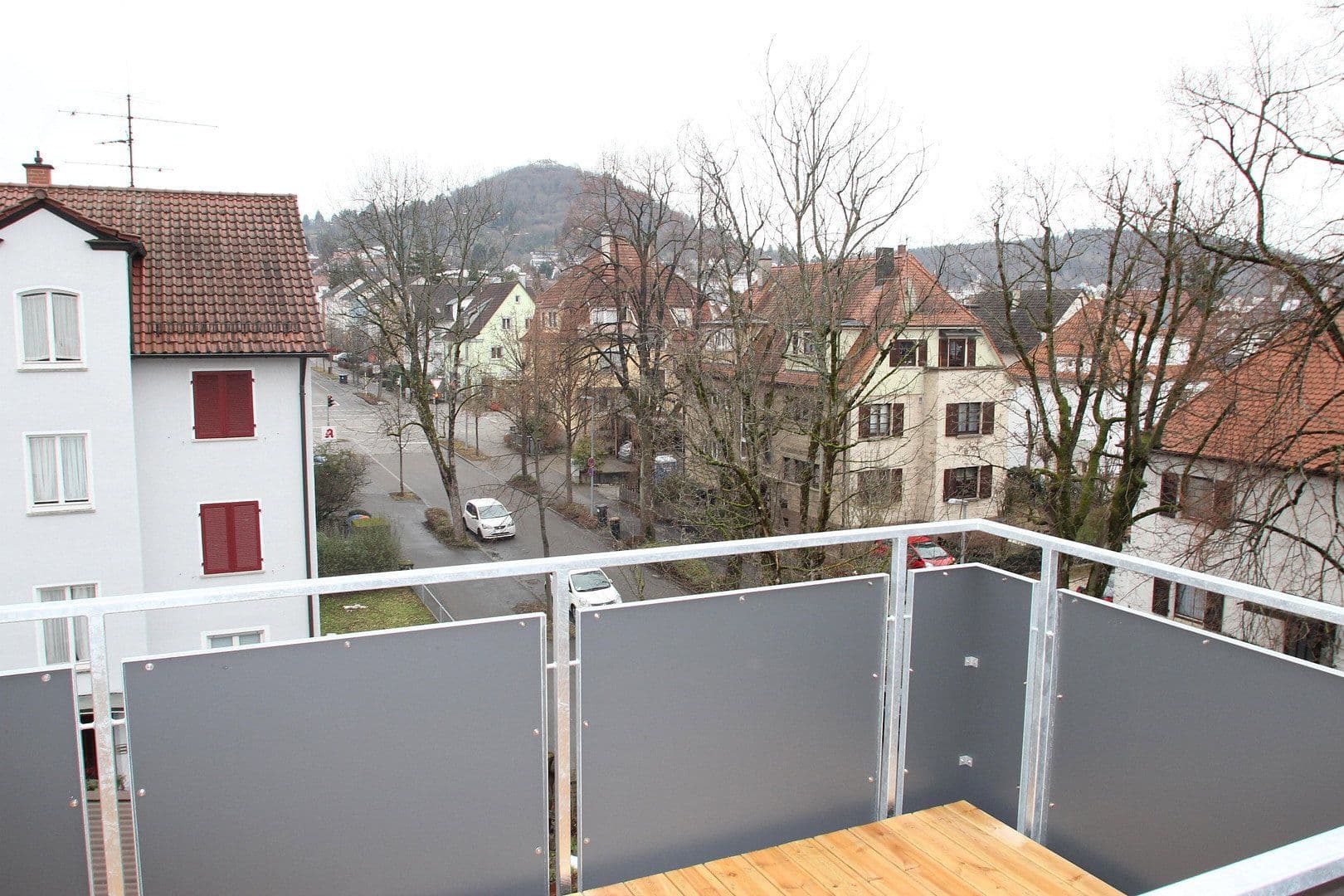 Prenájom bytu 2-izbový 85 m², Reutlingen, Bádensko-Wurttembersko Prenájom bytu 2-izbový 85 m², Reutlingen, Bádensko-Wurttembersko