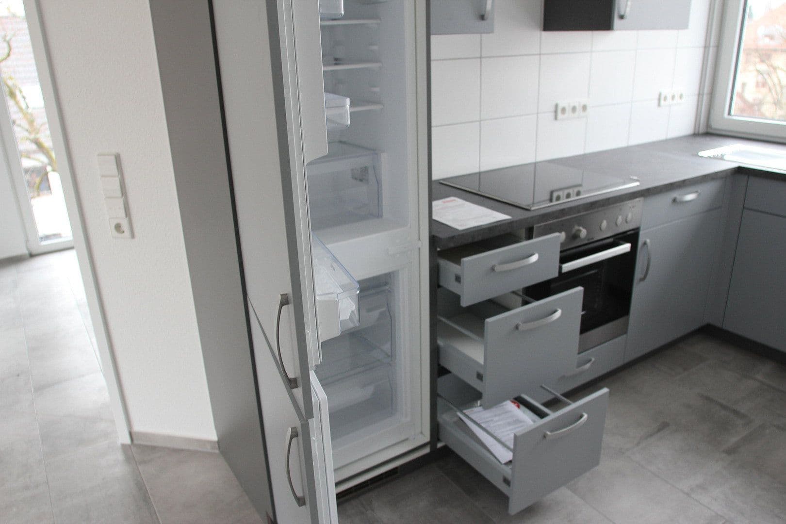 Prenájom bytu 2-izbový 85 m², Reutlingen, Bádensko-Wurttembersko Prenájom bytu 2-izbový 85 m², Reutlingen, Bádensko-Wurttembersko