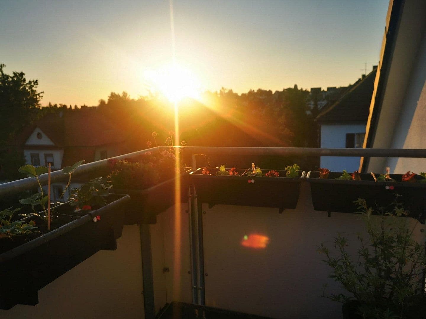 Prenájom bytu 2-izbový 85 m², Reutlingen, Bádensko-Wurttembersko Prenájom bytu 2-izbový 85 m², Reutlingen, Bádensko-Wurttembersko