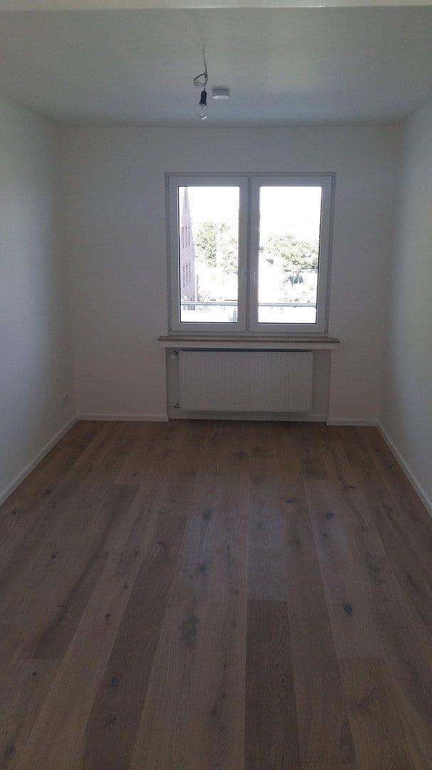 Predaj bytu 3-izbový 78 m², Düsseldorfer Straße 39a, Meerbusch, Severné Porýnie - Westfálsko Predaj bytu 3-izbový 78 m², Düsseldorfer Straße 39a, Meerbusch, Severné Porýnie - Westfálsko