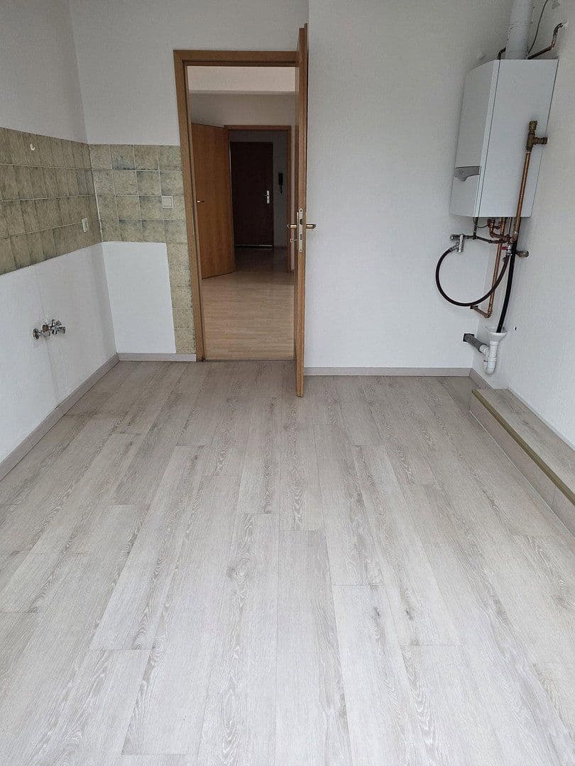 Prenájom bytu 3-izbový 65 m², Landau, Porýnie-Falcko Prenájom bytu 3-izbový 65 m², Landau, Porýnie-Falcko
