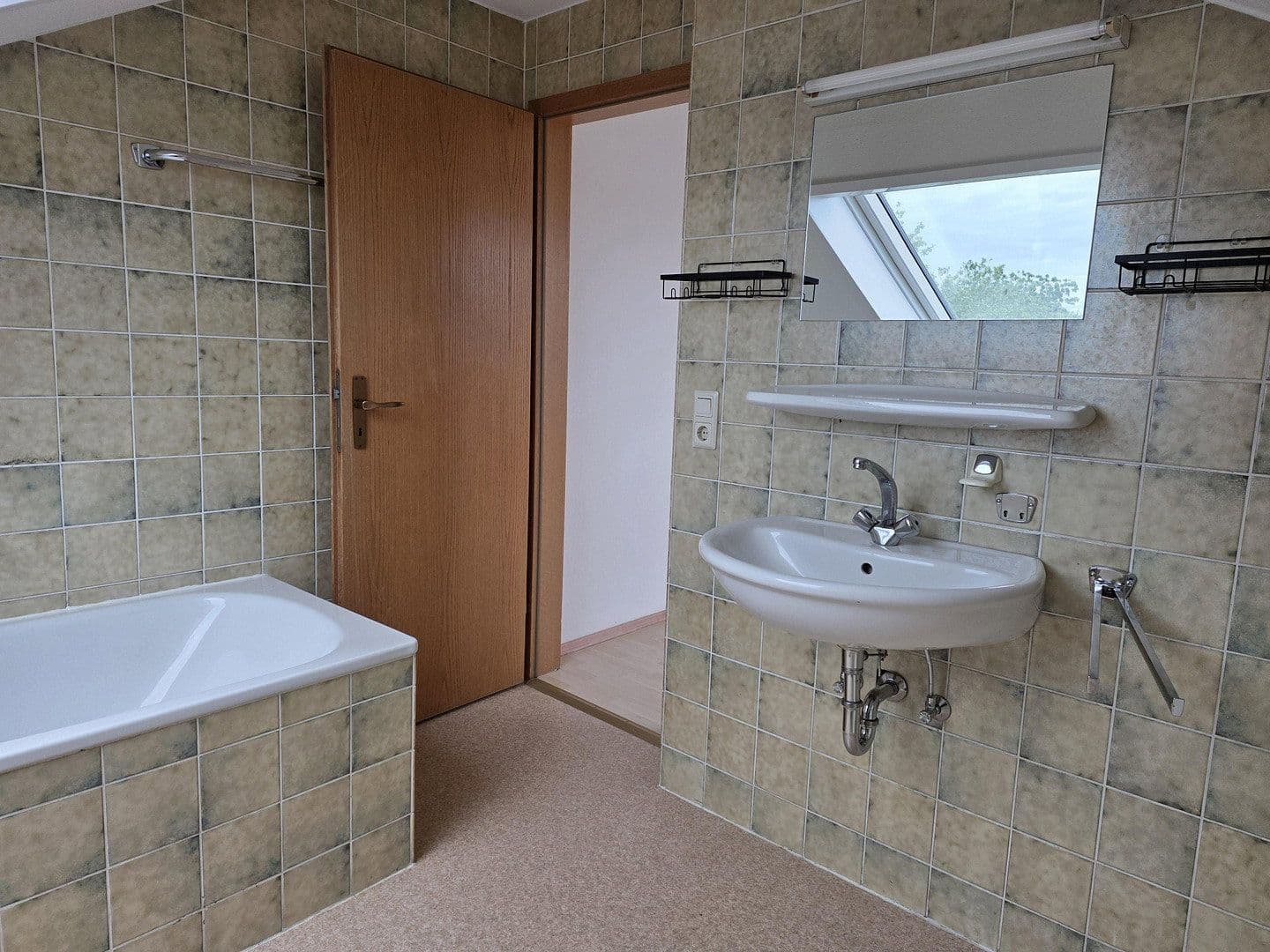 Prenájom bytu 3-izbový 65 m², Landau, Porýnie-Falcko Prenájom bytu 3-izbový 65 m², Landau, Porýnie-Falcko