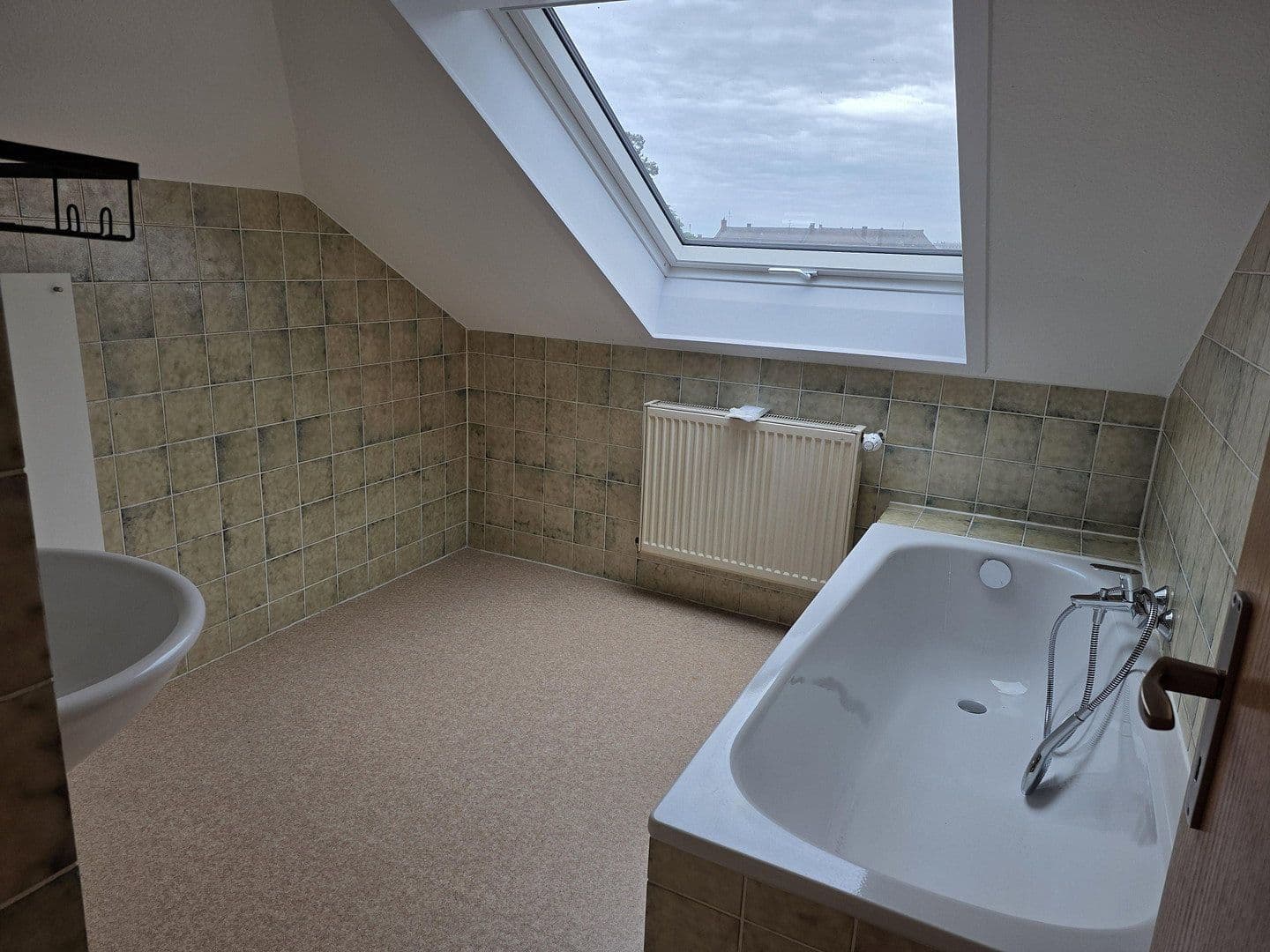 Prenájom bytu 3-izbový 65 m², Landau, Porýnie-Falcko Prenájom bytu 3-izbový 65 m², Landau, Porýnie-Falcko