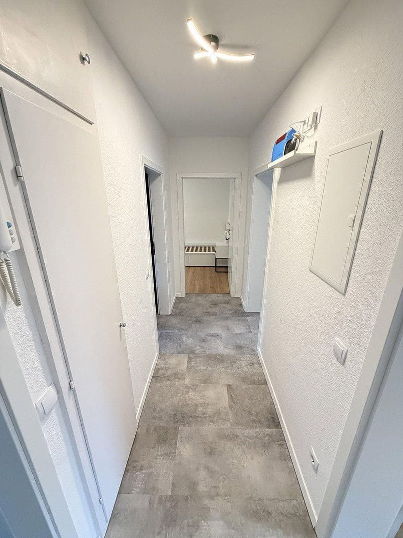 Prenájom bytu 1-izbový 21 m², Oberursel (Taunus), Hesensko Prenájom bytu 1-izbový 21 m², Oberursel (Taunus), Hesensko