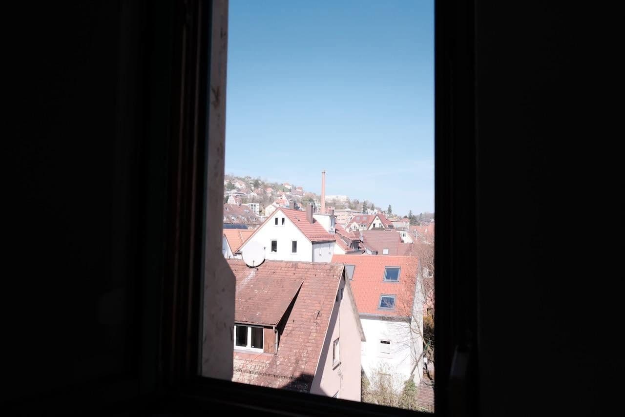 Prenájom bytu 4-izbový 80 m², Stuttgart, Bádensko-Wurttembersko Prenájom bytu 4-izbový 80 m², Stuttgart, Bádensko-Wurttembersko