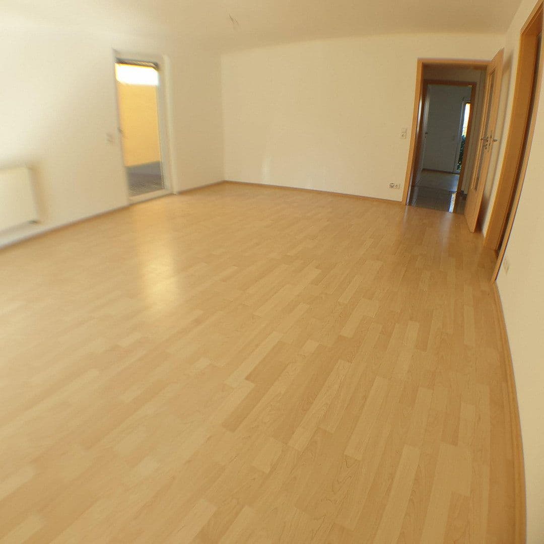 Prenájom bytu 3-izbový 75 m², Curfeßstraße 33, Aalen, Bádensko-Wurttembersko Prenájom bytu 3-izbový 75 m², Curfeßstraße 33, Aalen, Bádensko-Wurttembersko