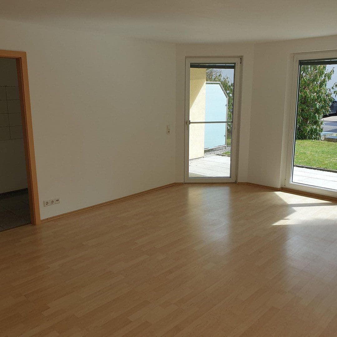 Prenájom bytu 3-izbový 75 m², Curfeßstraße 33, Aalen, Bádensko-Wurttembersko Prenájom bytu 3-izbový 75 m², Curfeßstraße 33, Aalen, Bádensko-Wurttembersko