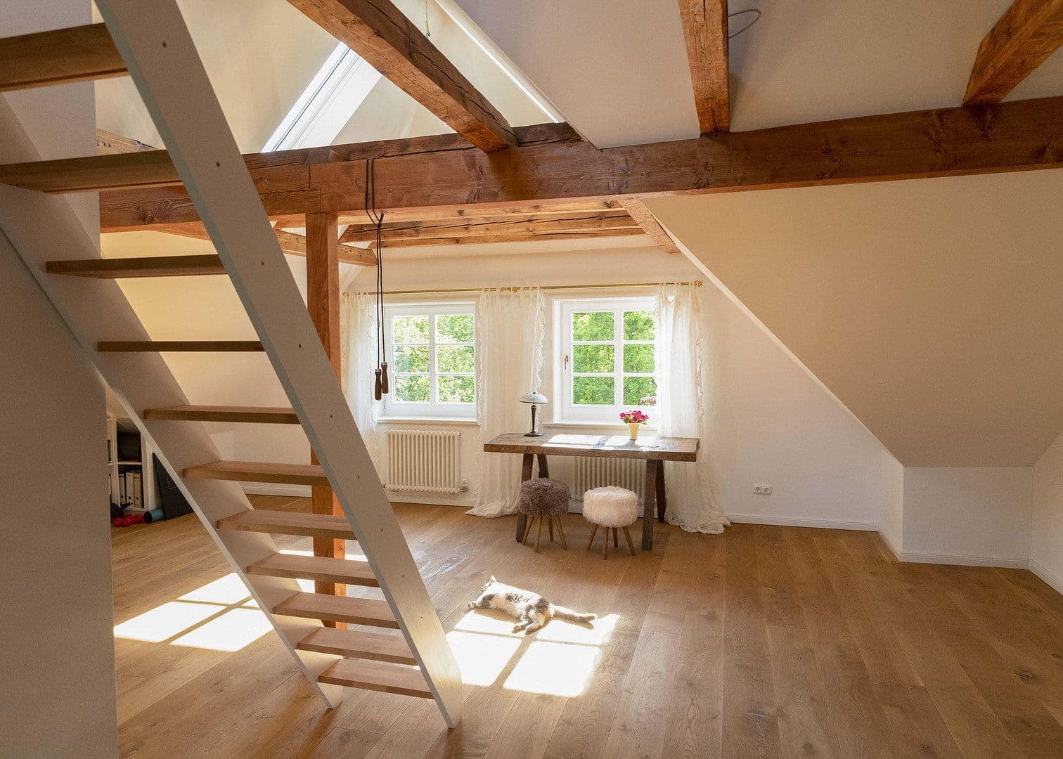 Predaj domu 285 m², pozemek 390 m², Hamburg, Hamburg Predaj domu 285 m², pozemek 390 m², Hamburg, Hamburg