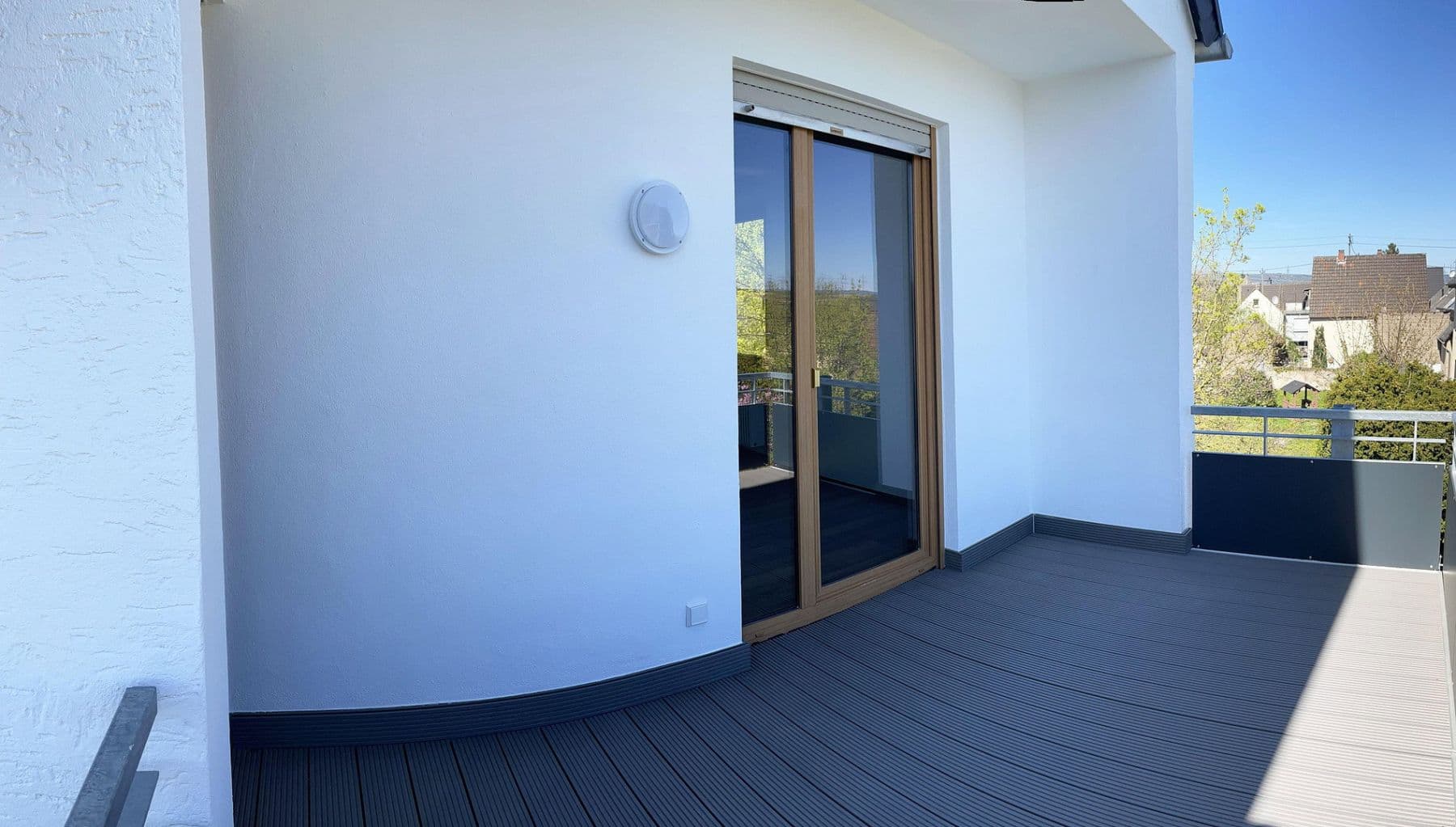 Prenájom bytu 3-izbový 80 m², Andernach, Porýnie-Falcko Prenájom bytu 3-izbový 80 m², Andernach, Porýnie-Falcko