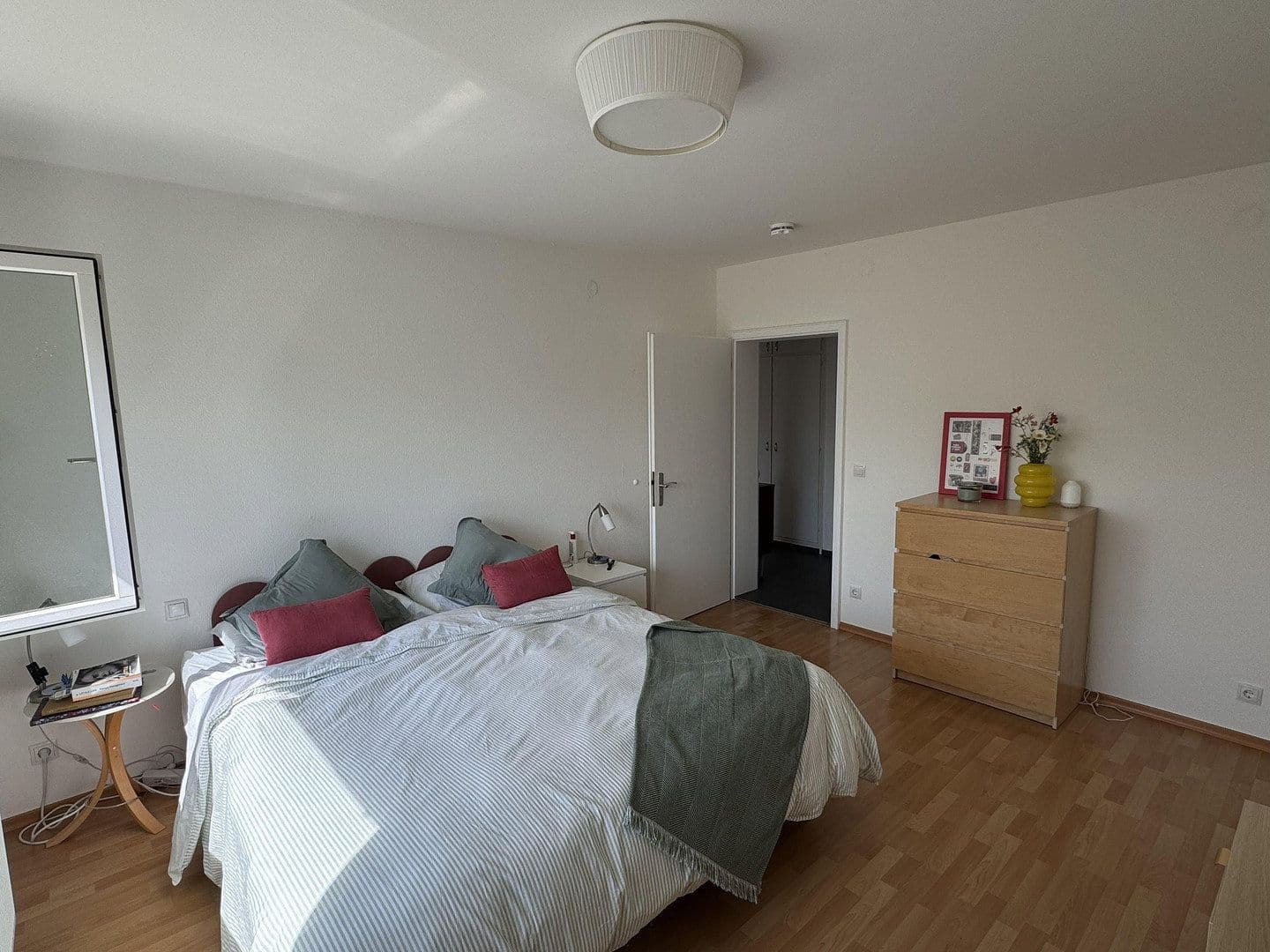 Prenájom bytu 3-izbový 88 m², Immenstaad am Bodensee, Bádensko-Wurttembersko Prenájom bytu 3-izbový 88 m², Immenstaad am Bodensee, Bádensko-Wurttembersko