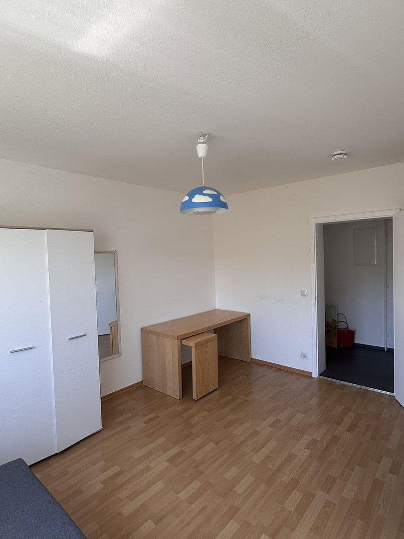 Prenájom bytu 3-izbový 88 m², Immenstaad am Bodensee, Bádensko-Wurttembersko Prenájom bytu 3-izbový 88 m², Immenstaad am Bodensee, Bádensko-Wurttembersko