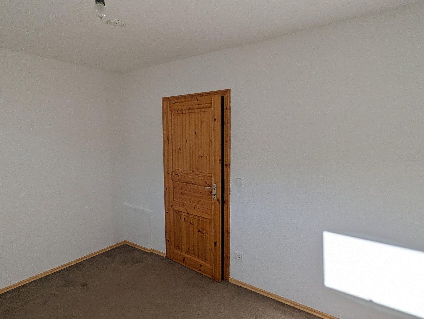 Predaj bytu 2-izbový 60 m², Hinterm Hagen 24, Fallersleben, Dolné Sasko Predaj bytu 2-izbový 60 m², Hinterm Hagen 24, Fallersleben, Dolné Sasko