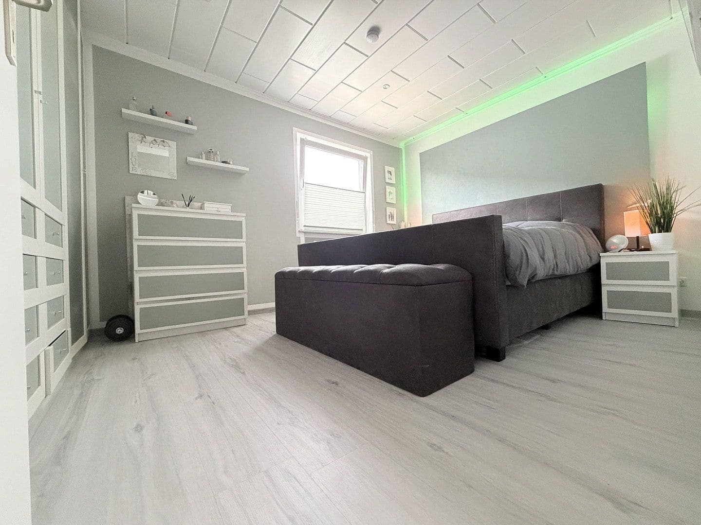 Predaj bytu 3-izbový 74 m², Berlin, Berlín Predaj bytu 3-izbový 74 m², Berlin, Berlín