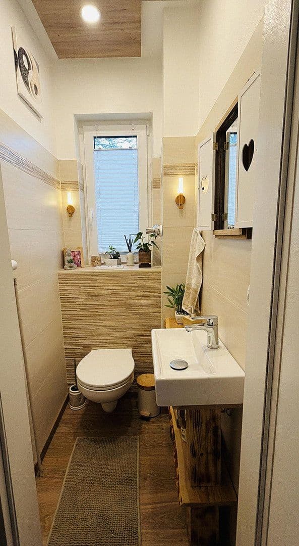 Predaj bytu 3-izbový 74 m², Berlin, Berlín Predaj bytu 3-izbový 74 m², Berlin, Berlín