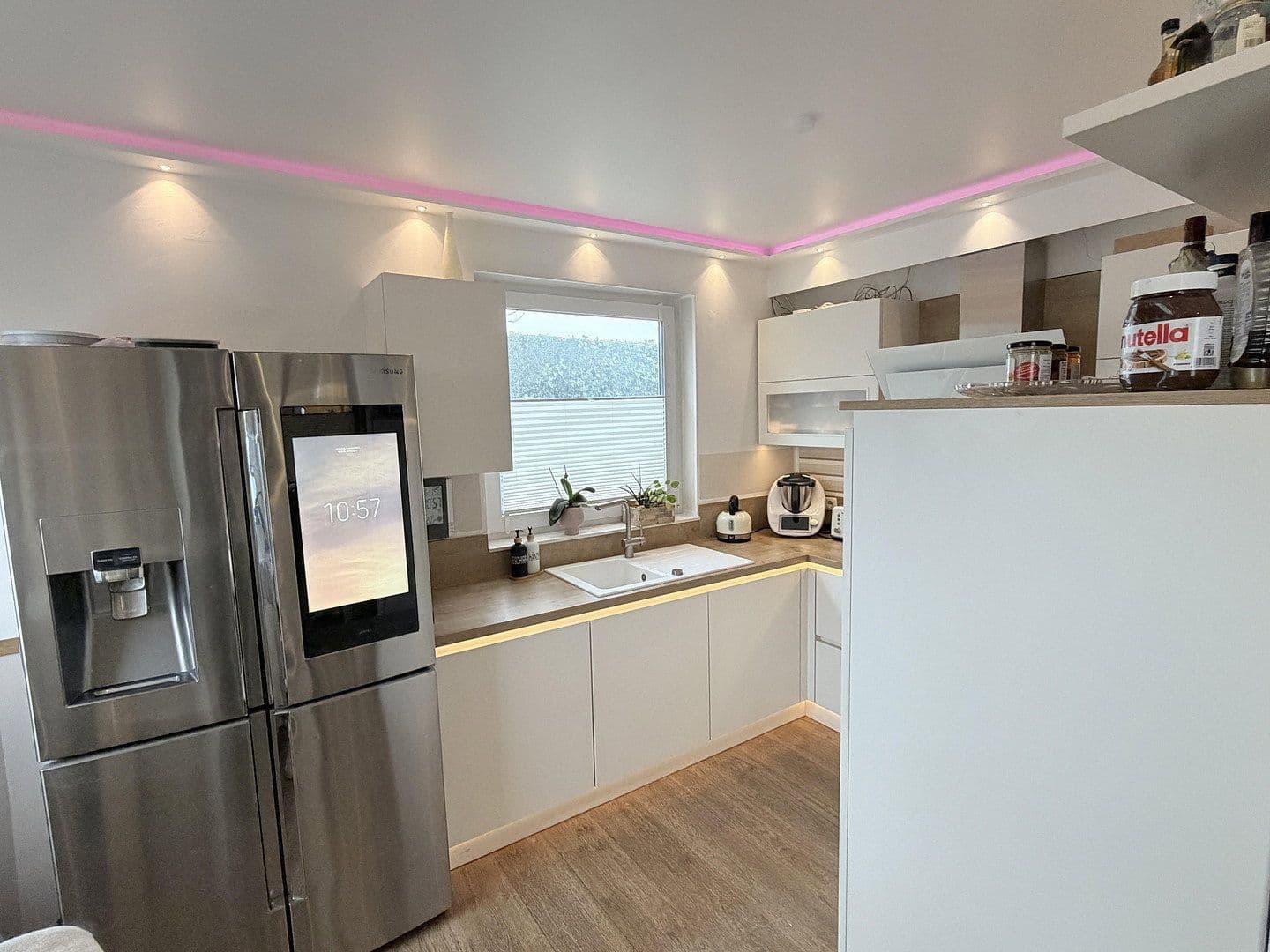 Predaj bytu 3-izbový 74 m², Berlin, Berlín Predaj bytu 3-izbový 74 m², Berlin, Berlín