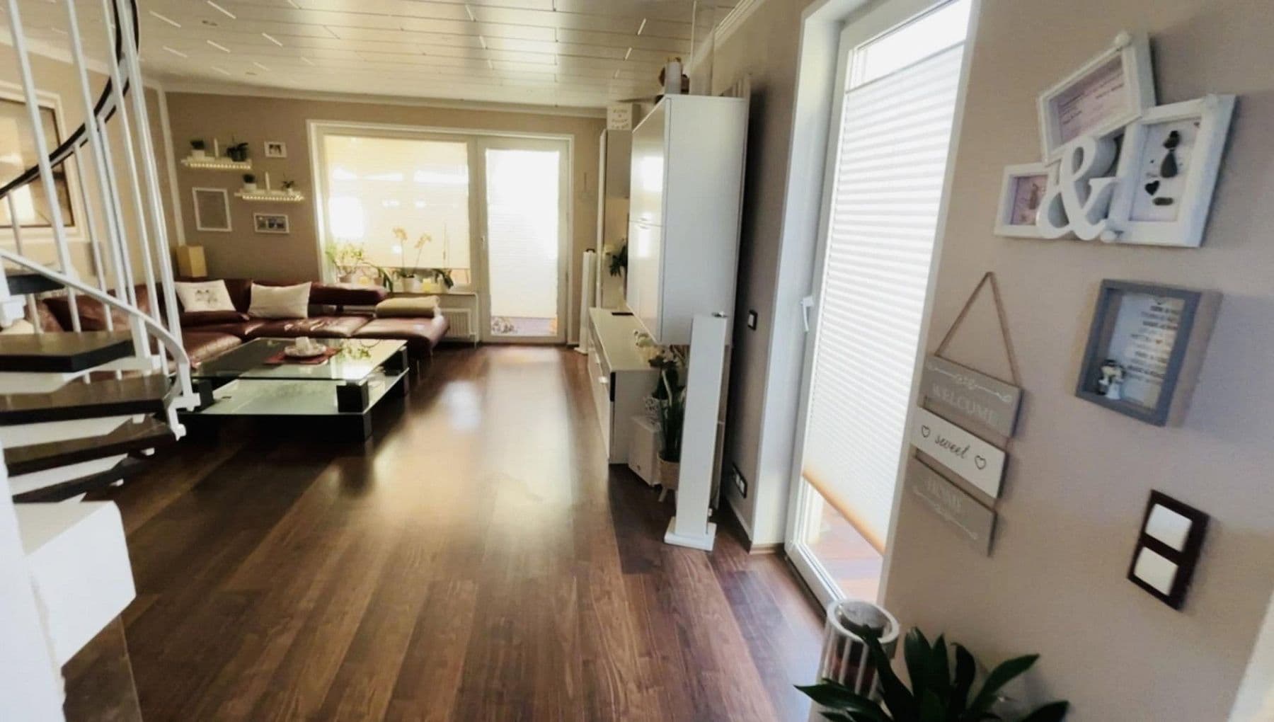 Predaj bytu 3-izbový 74 m², Berlin, Berlín Predaj bytu 3-izbový 74 m², Berlin, Berlín