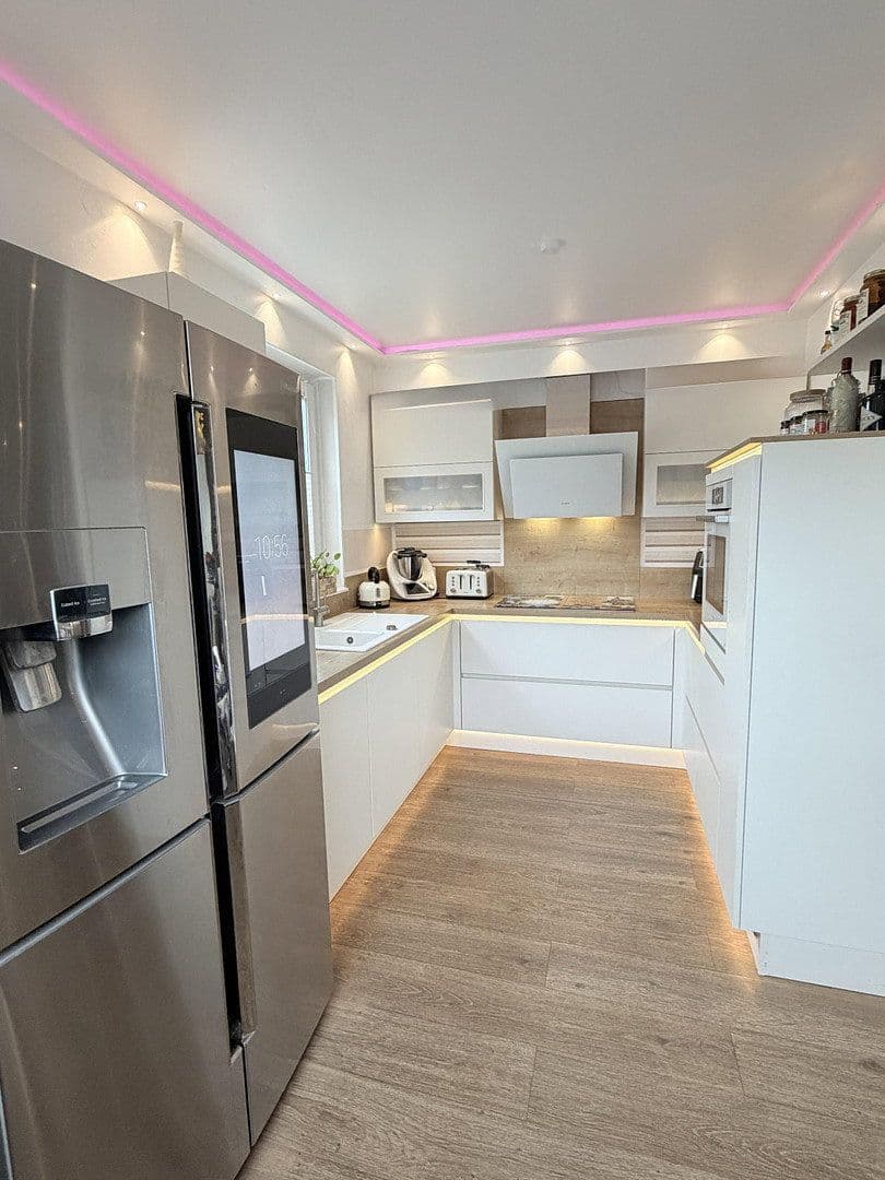 Predaj bytu 3-izbový 74 m², Berlin, Berlín Predaj bytu 3-izbový 74 m², Berlin, Berlín
