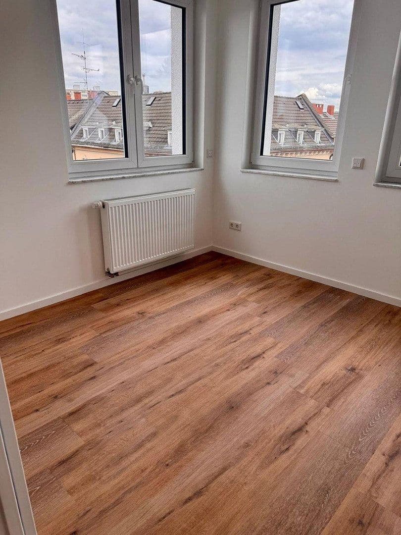 Prenájom bytu 3-izbový 82 m², Offenbach am Main, Hesensko Prenájom bytu 3-izbový 82 m², Offenbach am Main, Hesensko
