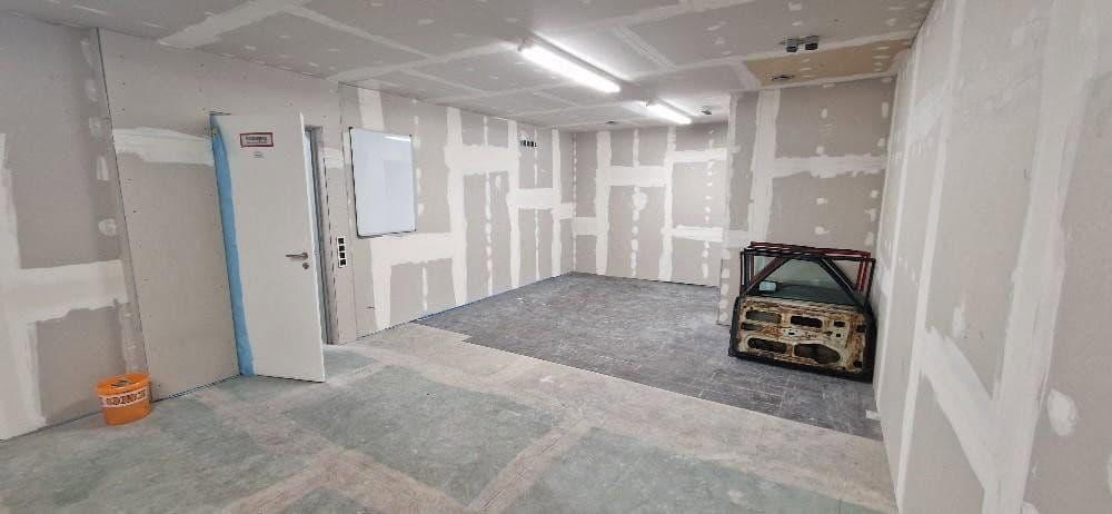 Prenájom nebytového priestoru 1 m², Mittenfeldstr. 6, Göppingen, Bádensko-Wurttembersko Prenájom nebytového priestoru 1 m², Mittenfeldstr. 6, Göppingen, Bádensko-Wurttembersko