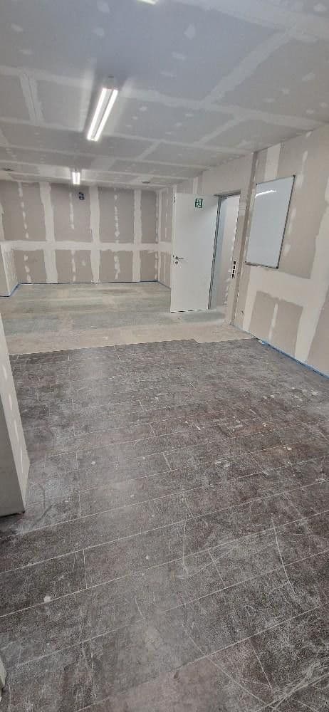 Prenájom nebytového priestoru 1 m², Mittenfeldstr. 6, Göppingen, Bádensko-Wurttembersko Prenájom nebytového priestoru 1 m², Mittenfeldstr. 6, Göppingen, Bádensko-Wurttembersko