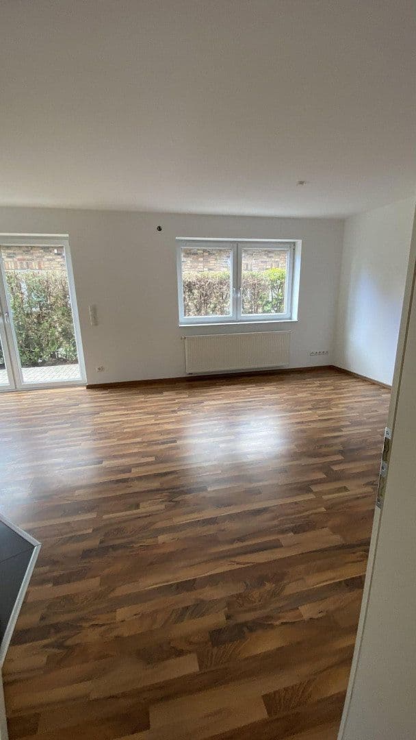 Prenájom bytu 3-izbový 80 m², Hamburg, Hamburg Prenájom bytu 3-izbový 80 m², Hamburg, Hamburg