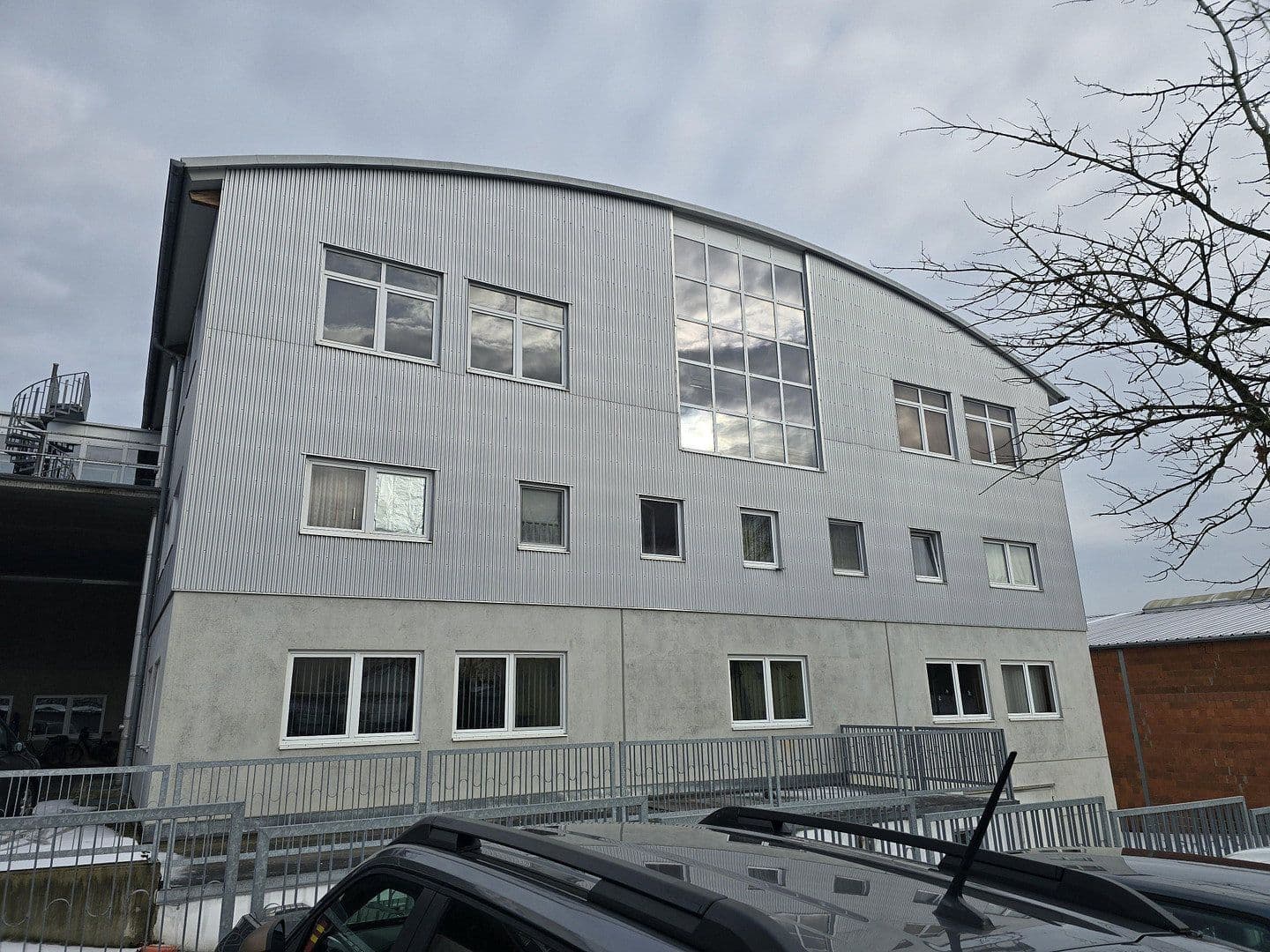 Prenájom nebytového priestoru 1.402 m², Egelseestr. 13, Singen (Hohentwiel), Bádensko-Wurttembersko Prenájom nebytového priestoru 1.402 m², Egelseestr. 13, Singen (Hohentwiel), Bádensko-Wurttembersko