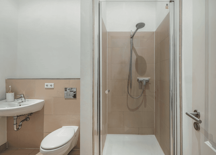 Prenájom bytu 1-izbový 45 m², Berlin, Berlín Prenájom bytu 1-izbový 45 m², Berlin, Berlín