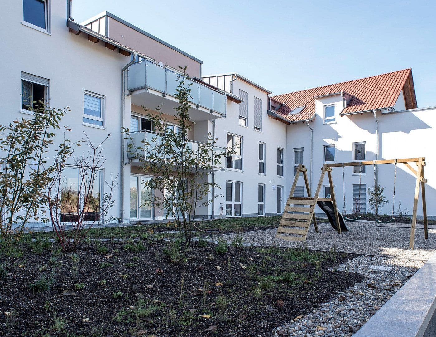 Prenájom bytu 4-izbový 91 m², Baden-Baden, Bádensko-Wurttembersko Prenájom bytu 4-izbový 91 m², Baden-Baden, Bádensko-Wurttembersko